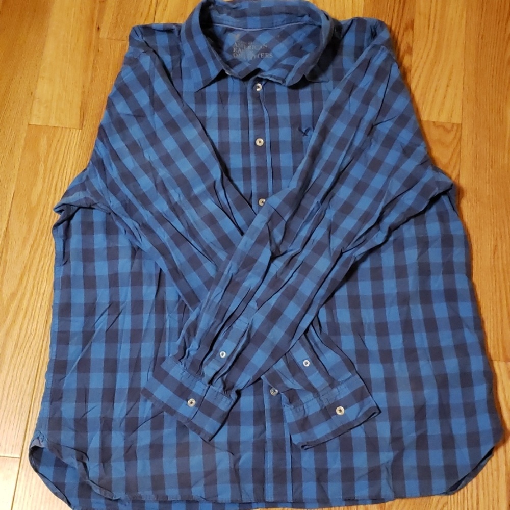 American Eagle men's XXL Button-up long sleeve shi